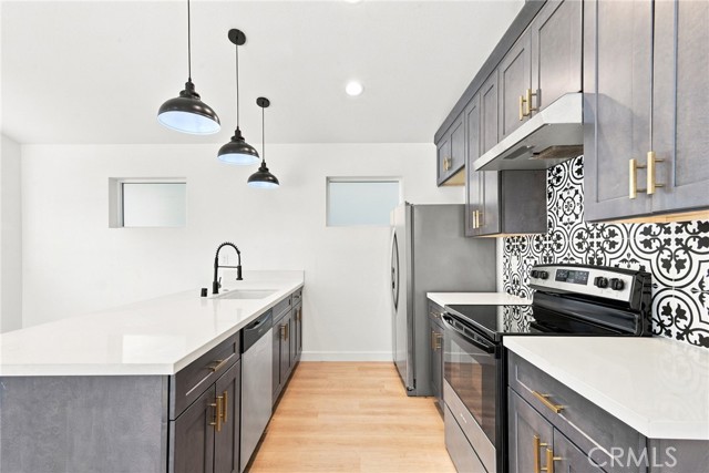 2801 Jeffries