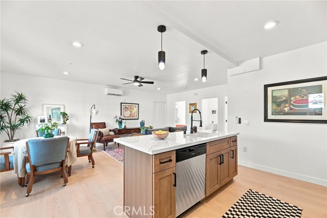 2801 Jeffries