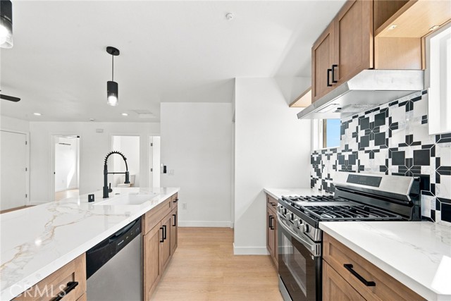 2801 Jeffries