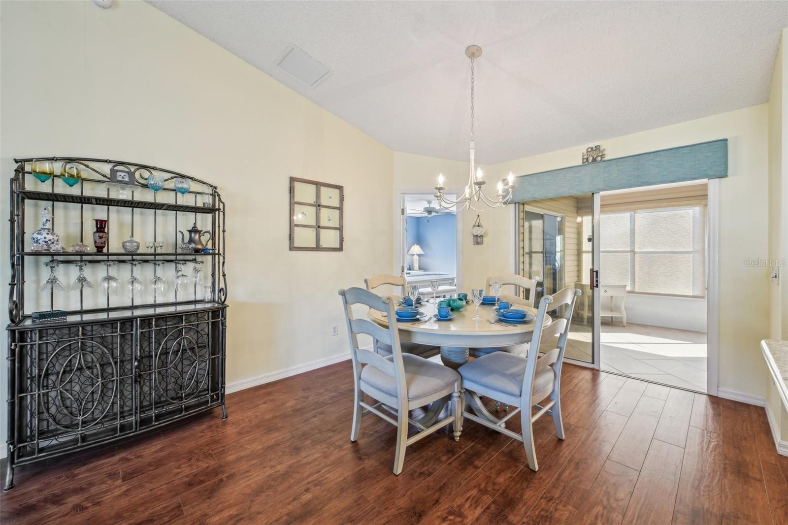 2486 FIVE FORKS TRL