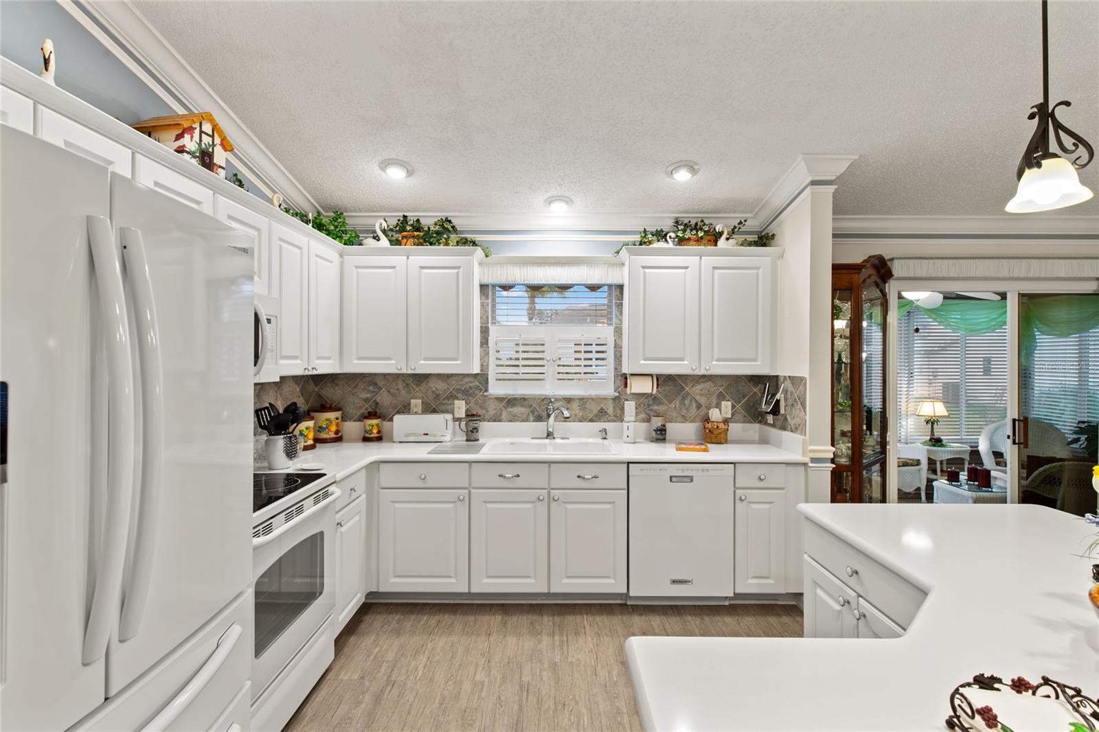 1526 BLUEBERRY WAY