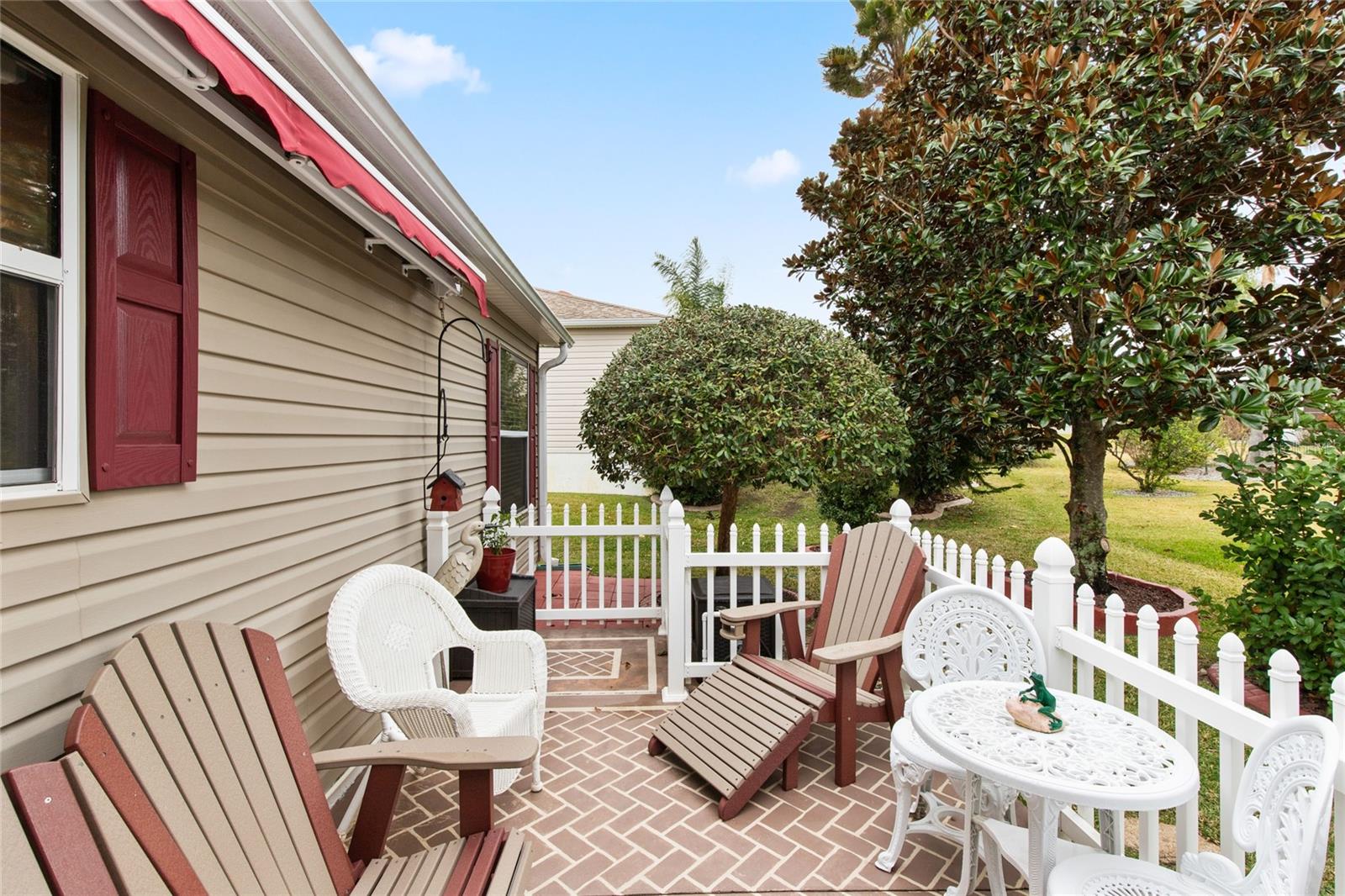 1526 BLUEBERRY WAY