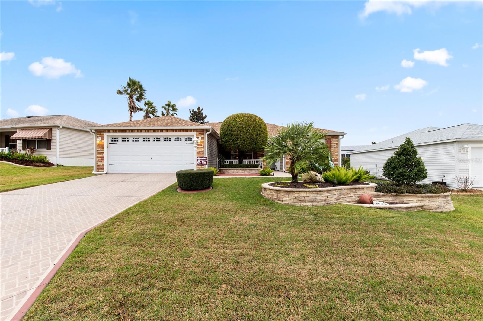 1526 BLUEBERRY WAY