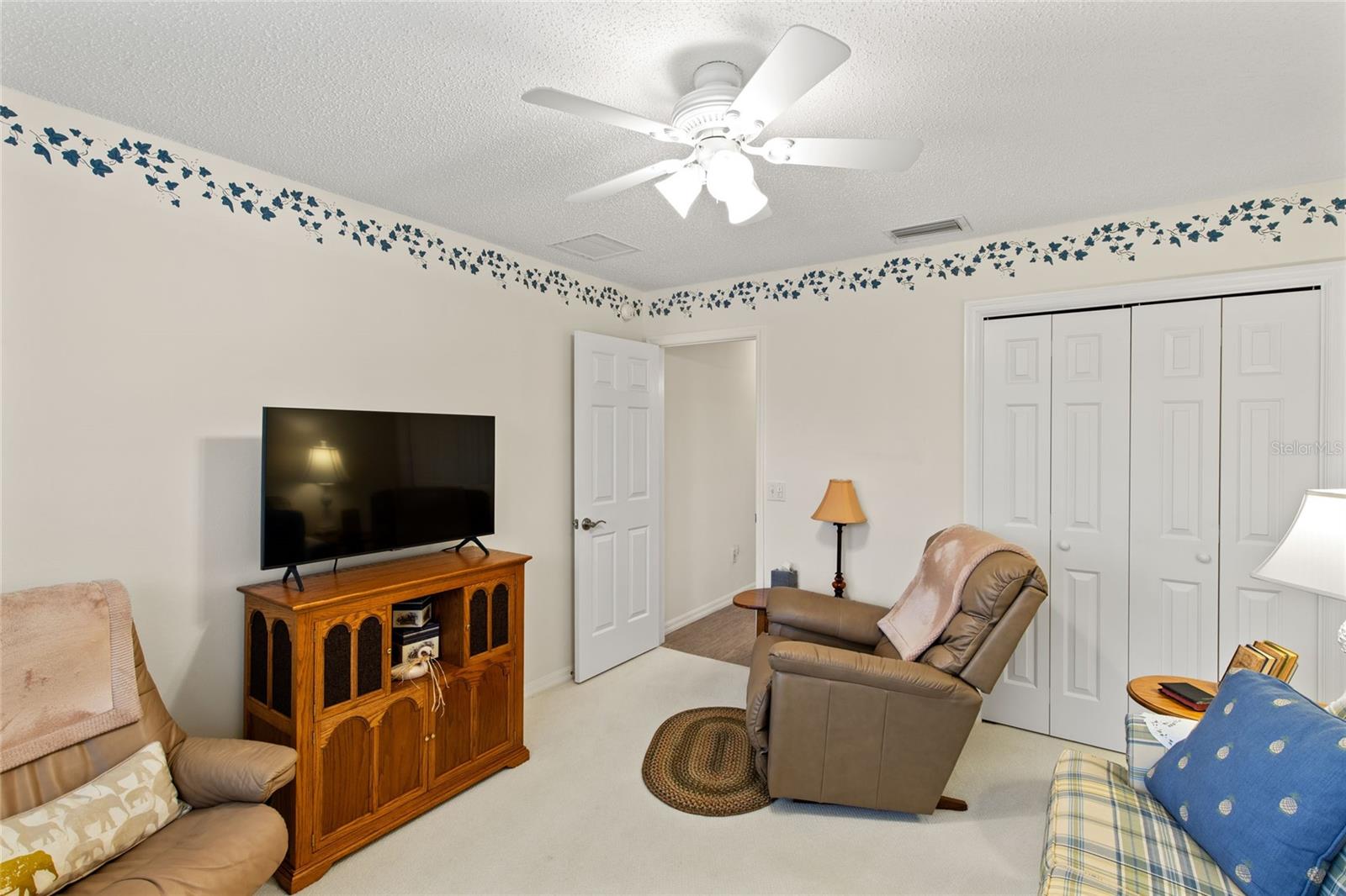 1526 BLUEBERRY WAY