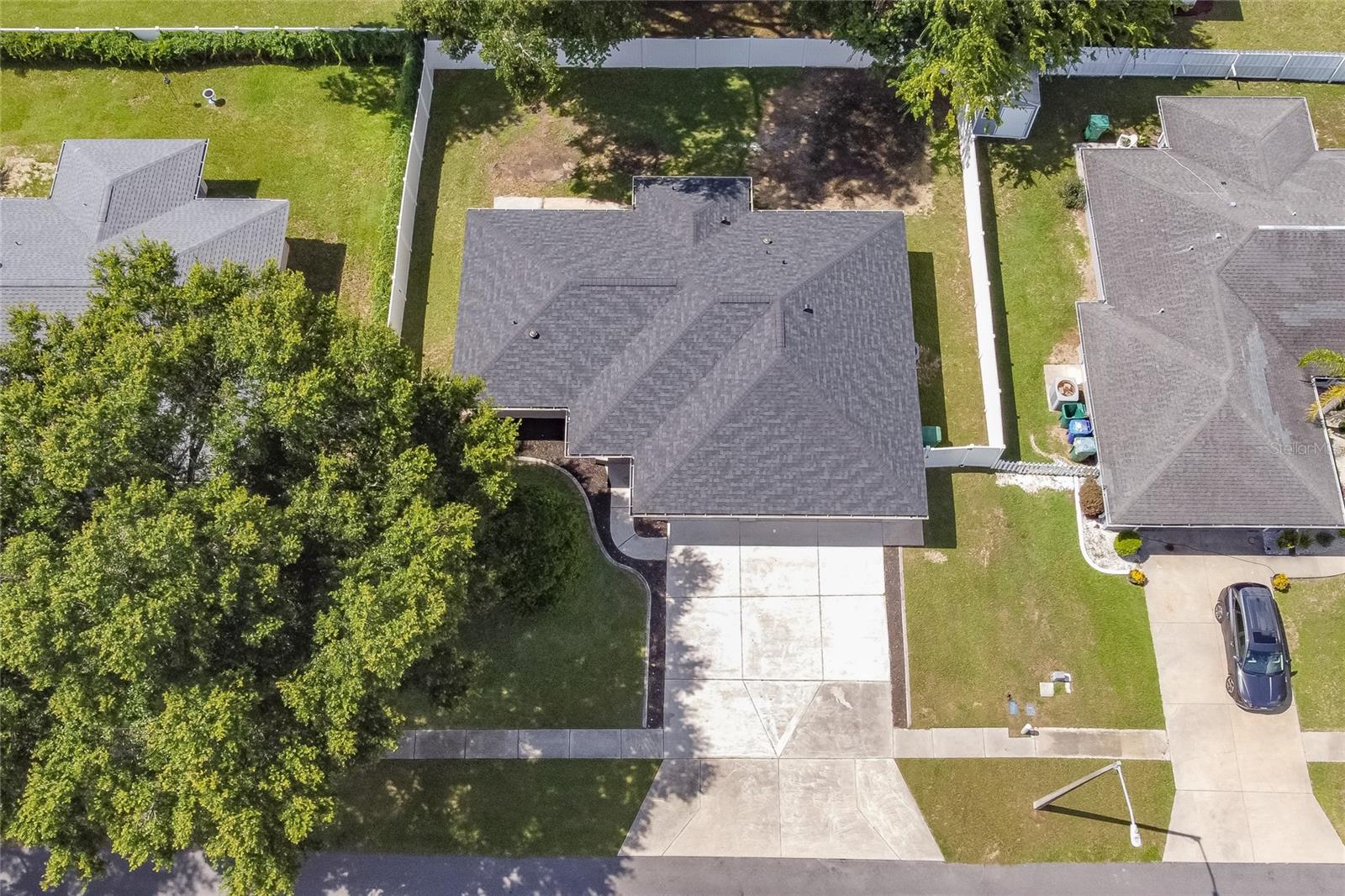 810 RIDGE AVE