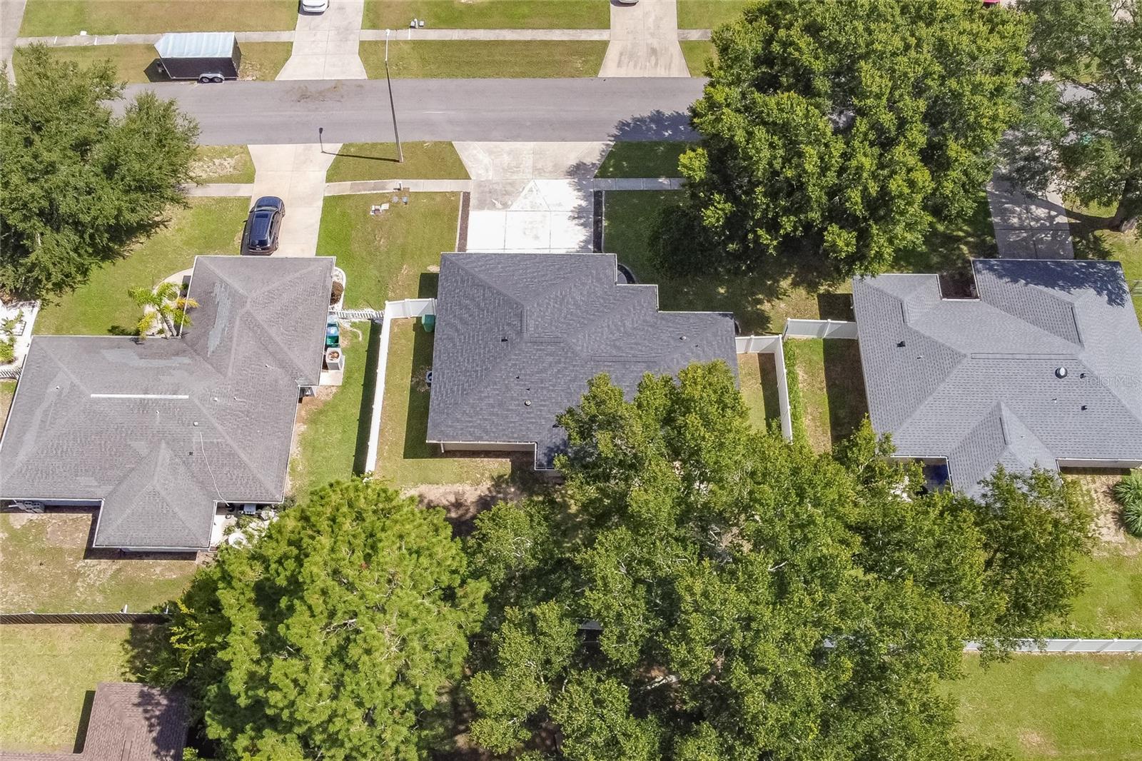 810 RIDGE AVE