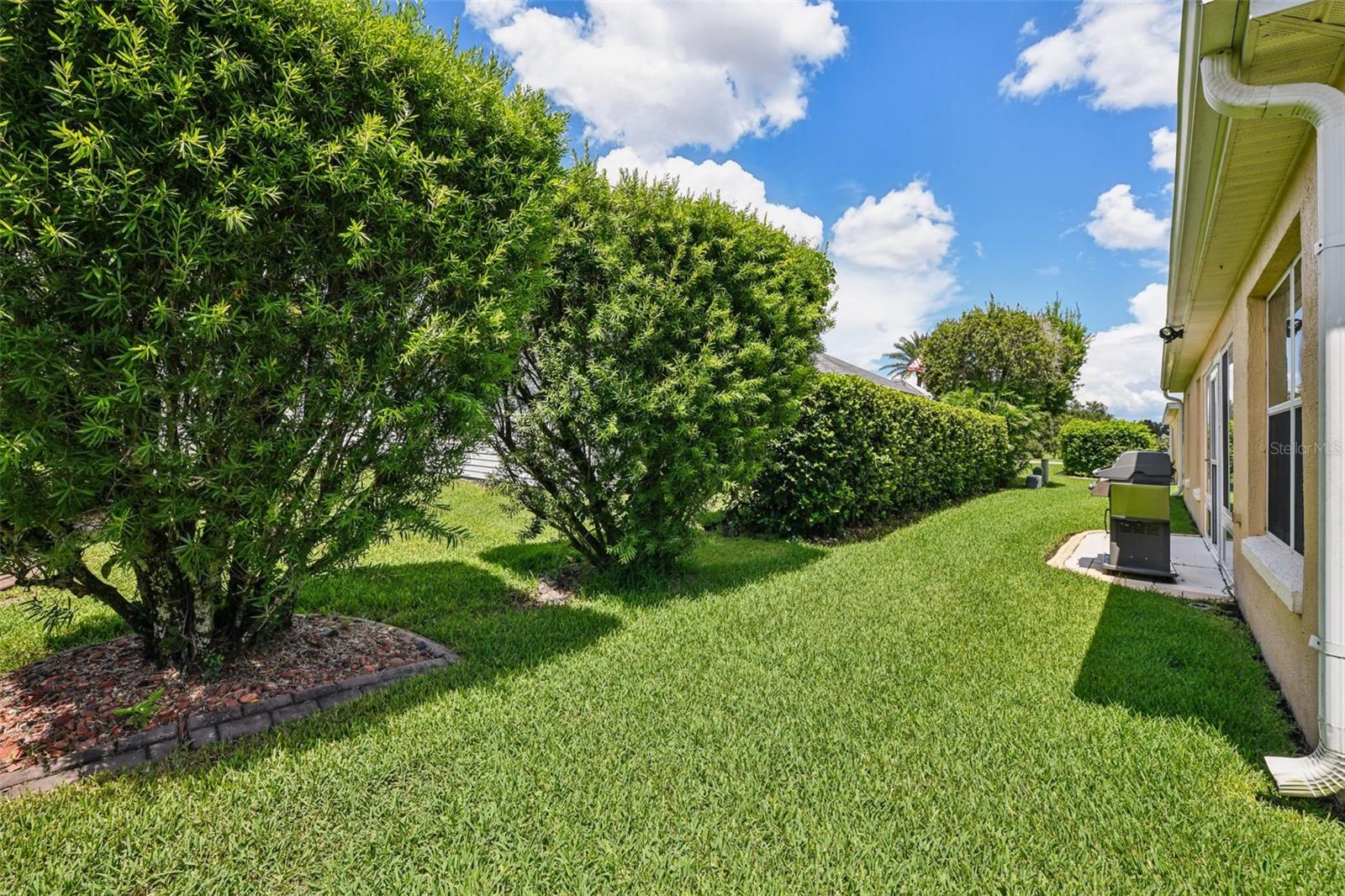 2415 MORVEN PARK WAY