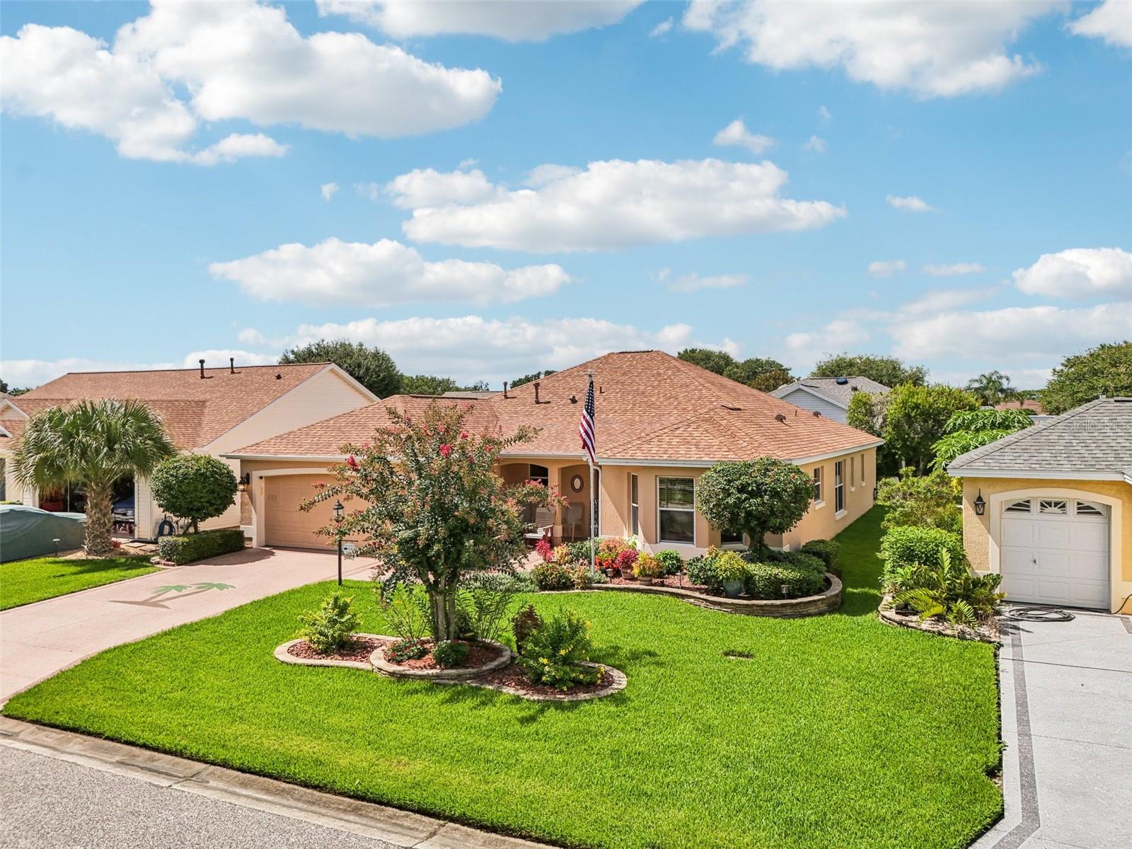 2415 MORVEN PARK WAY