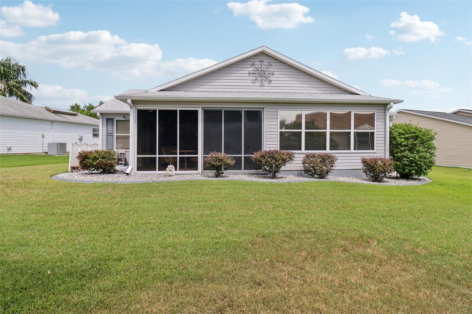 2661 ENGLISH IVY CIR