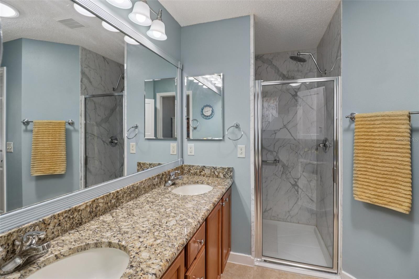 2661 ENGLISH IVY CIR