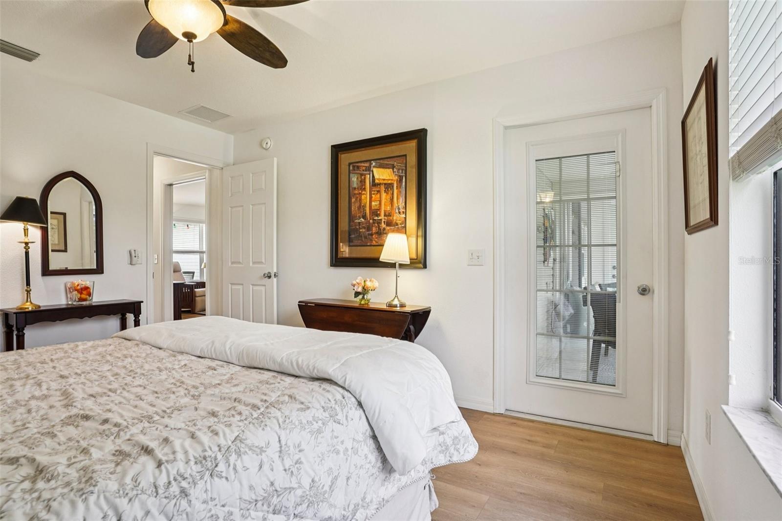 1053 NASH LOOP
