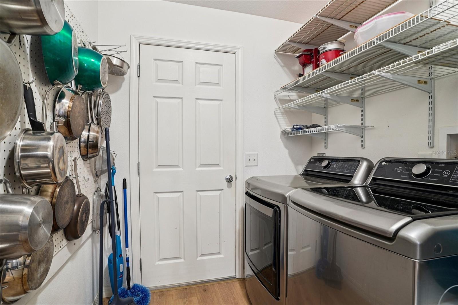 1053 NASH LOOP