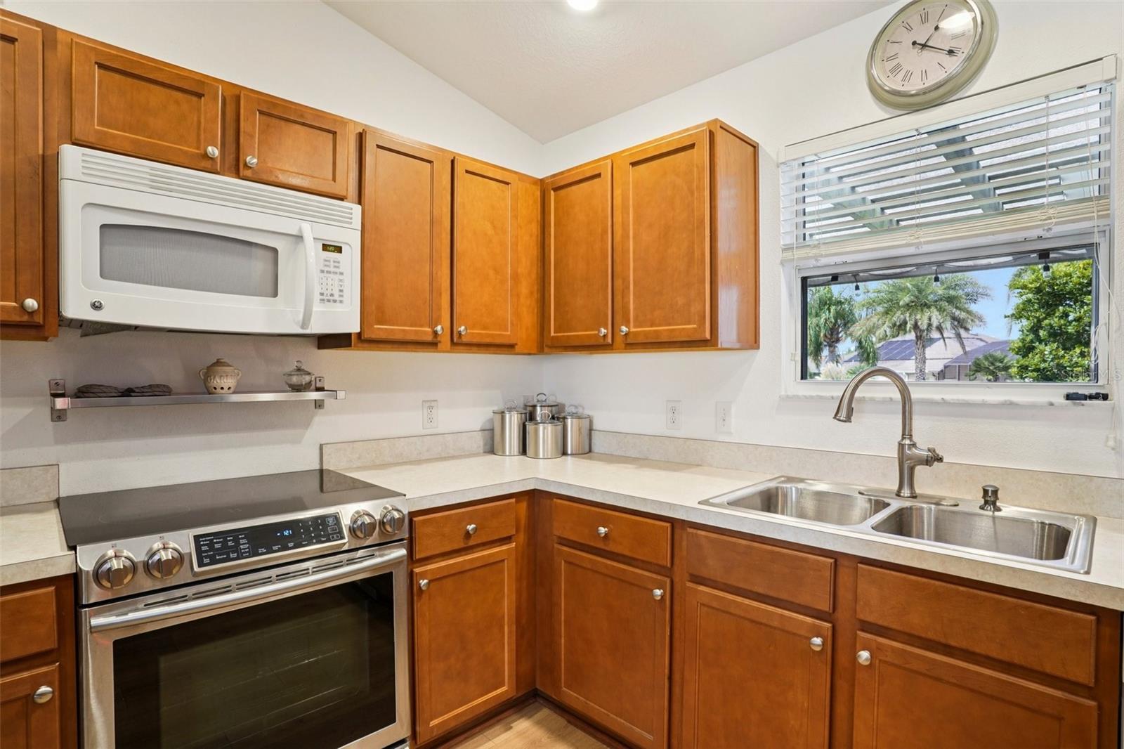 1053 NASH LOOP