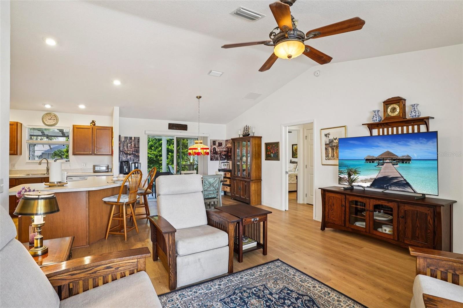 1053 NASH LOOP