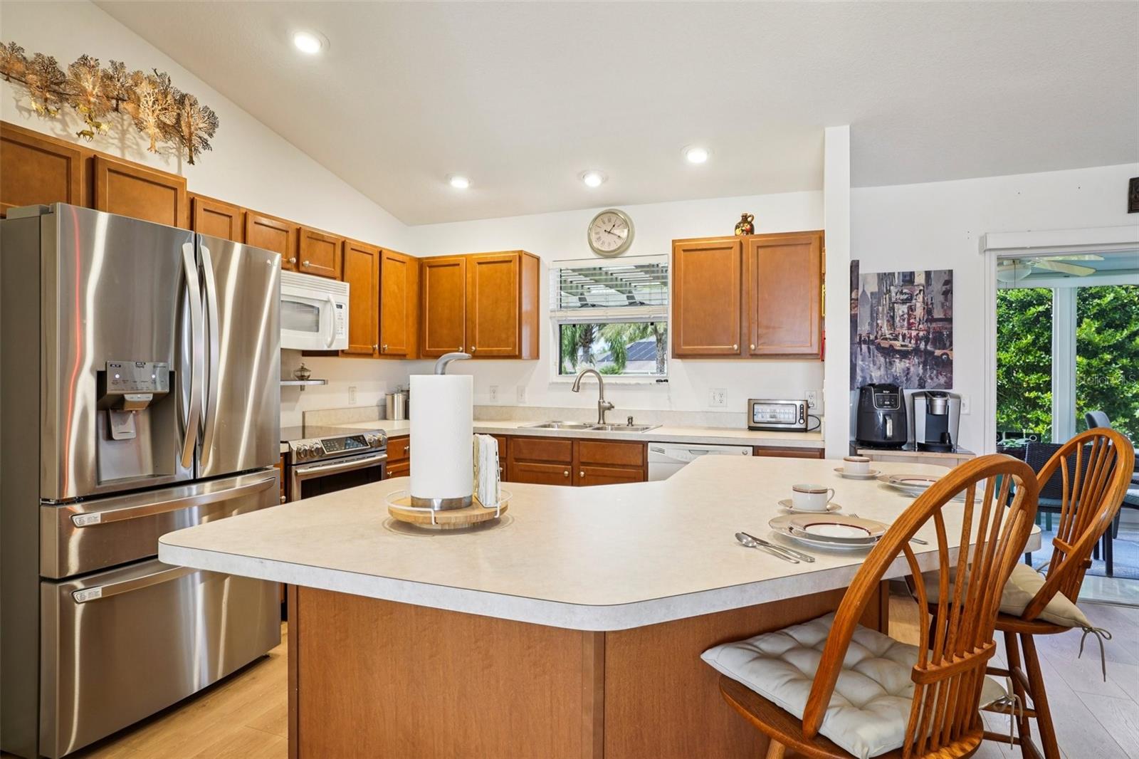 1053 NASH LOOP