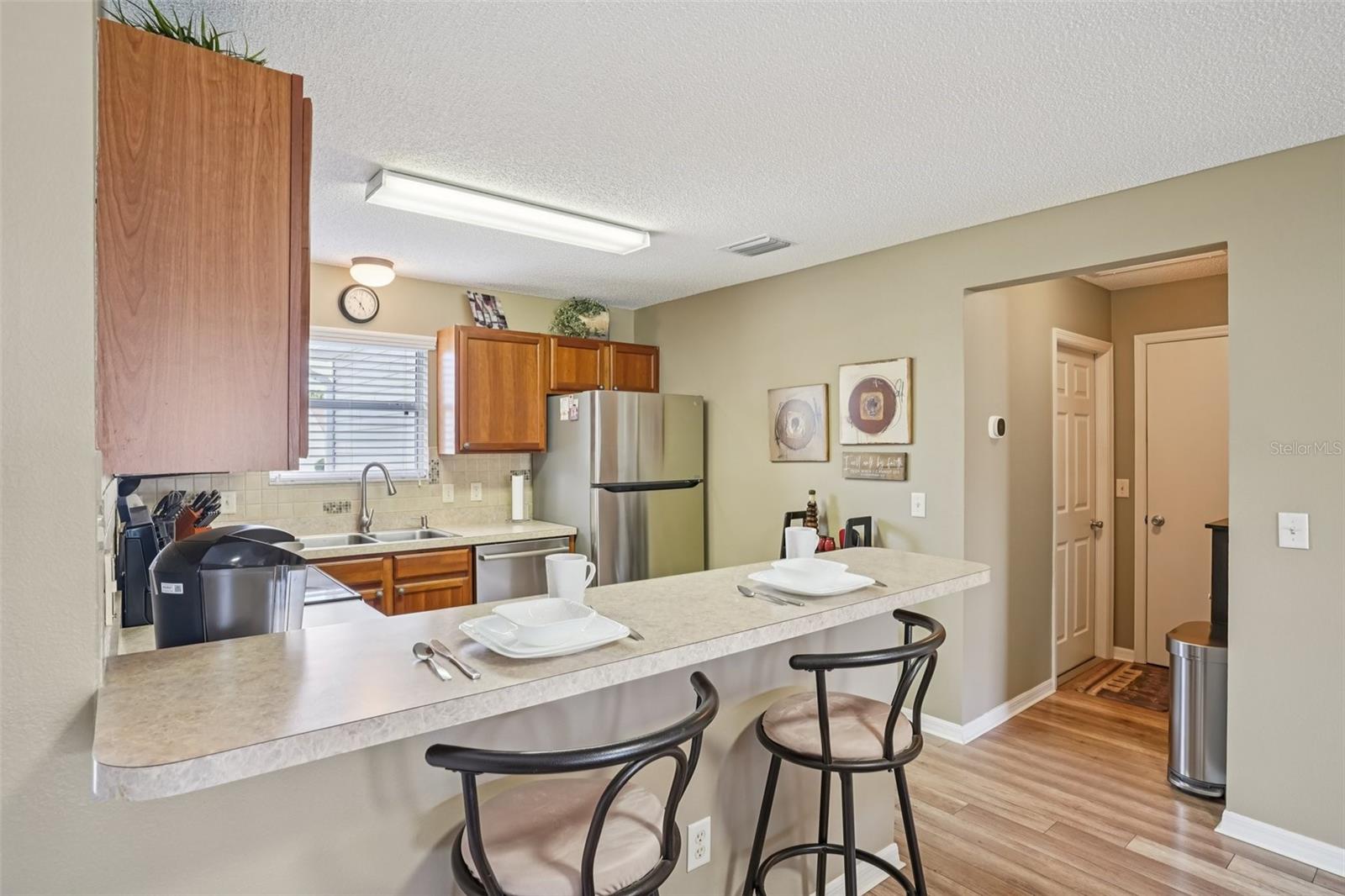 2543 RAINTREE DR