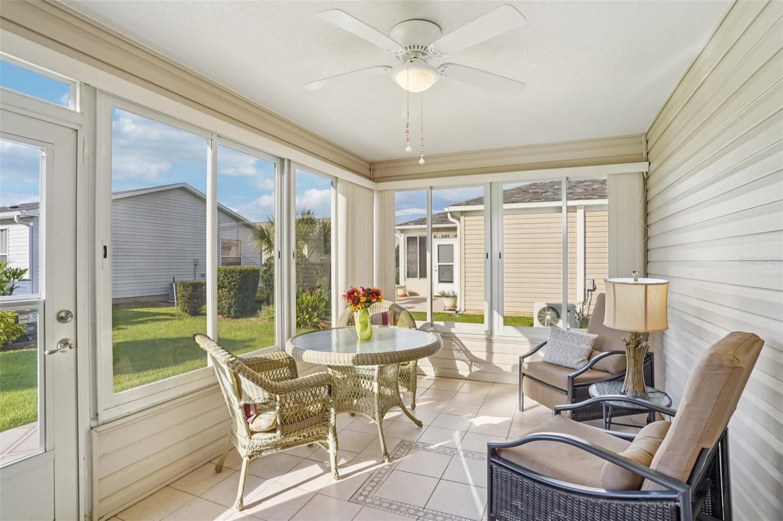 2543 RAINTREE DR