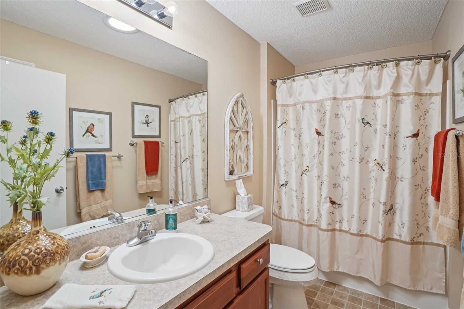 2543 RAINTREE DR