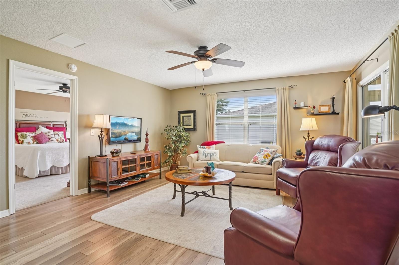 2543 RAINTREE DR