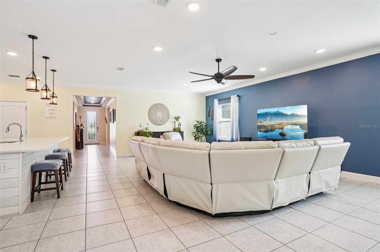 1813 FOREST GLEN DR