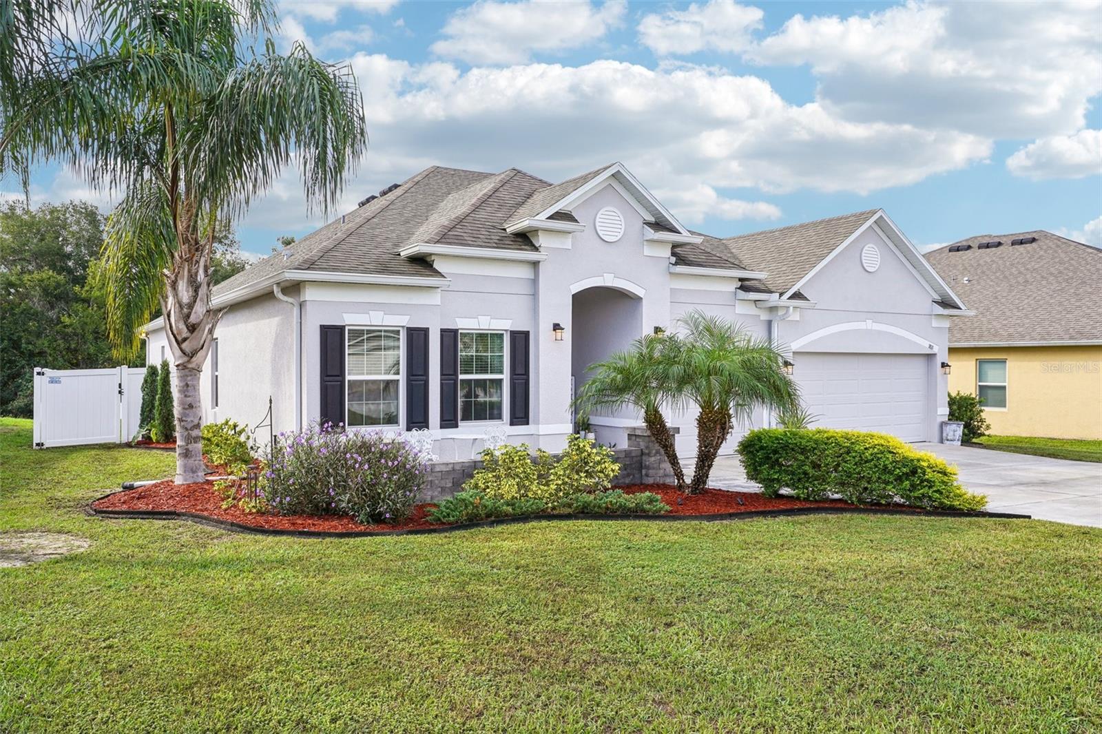 1813 FOREST GLEN DR