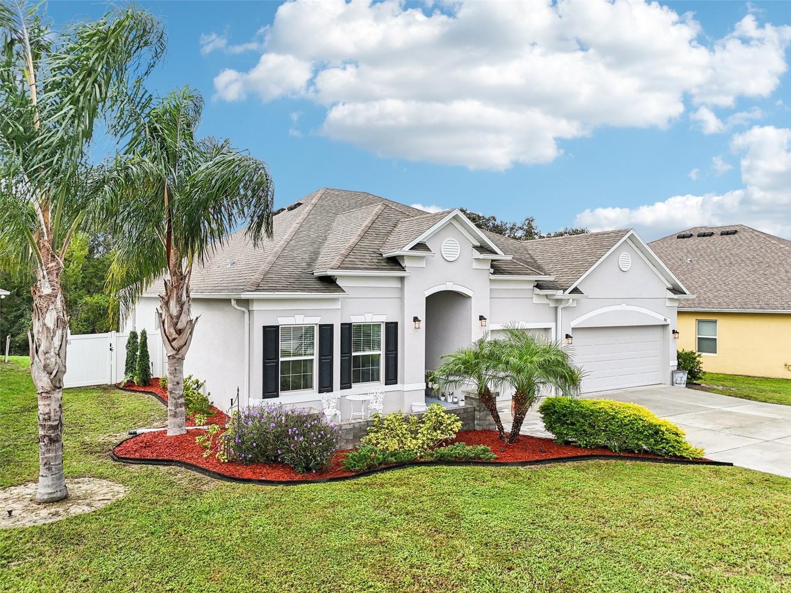 1813 FOREST GLEN DR