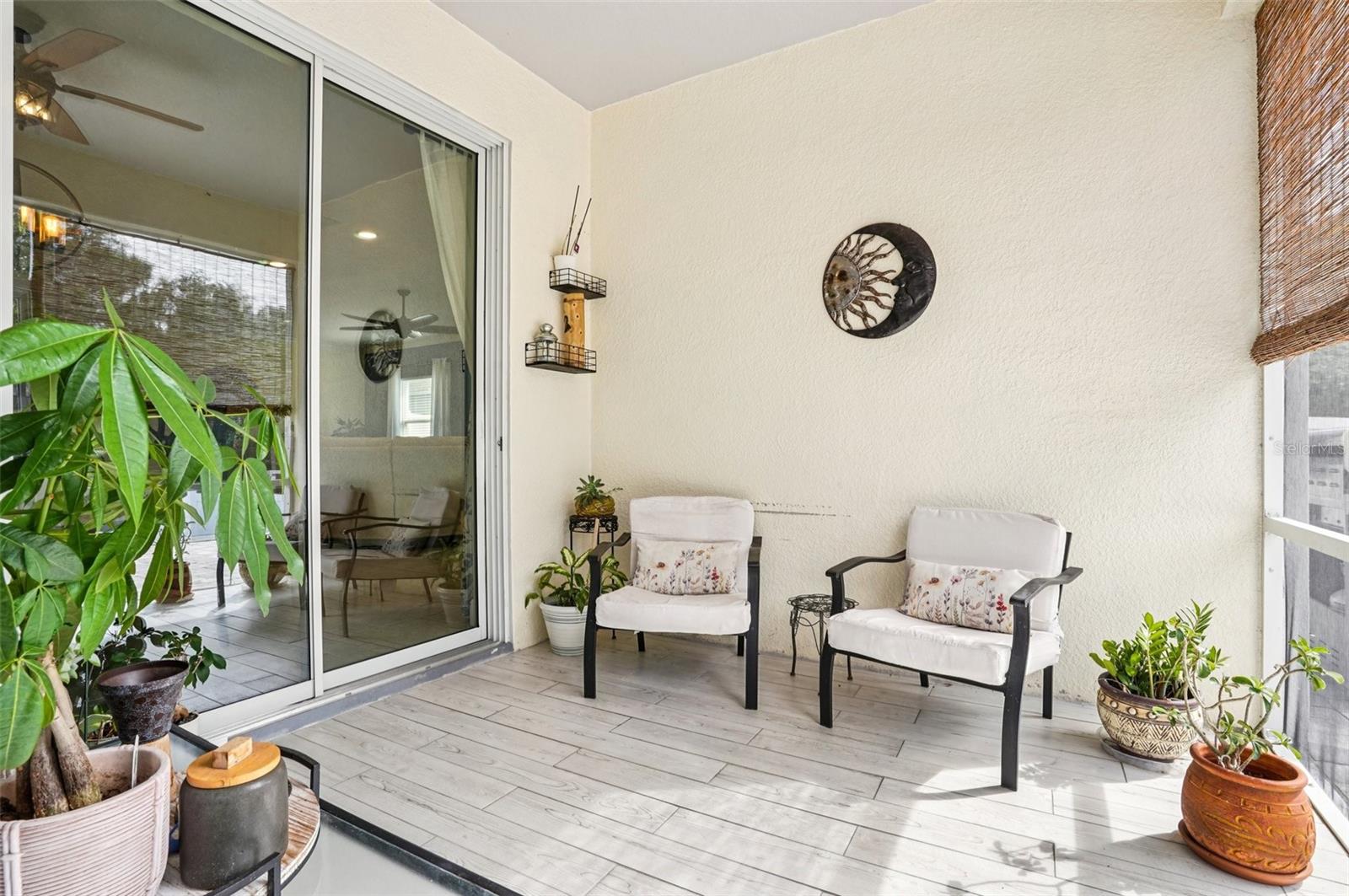 1813 FOREST GLEN DR