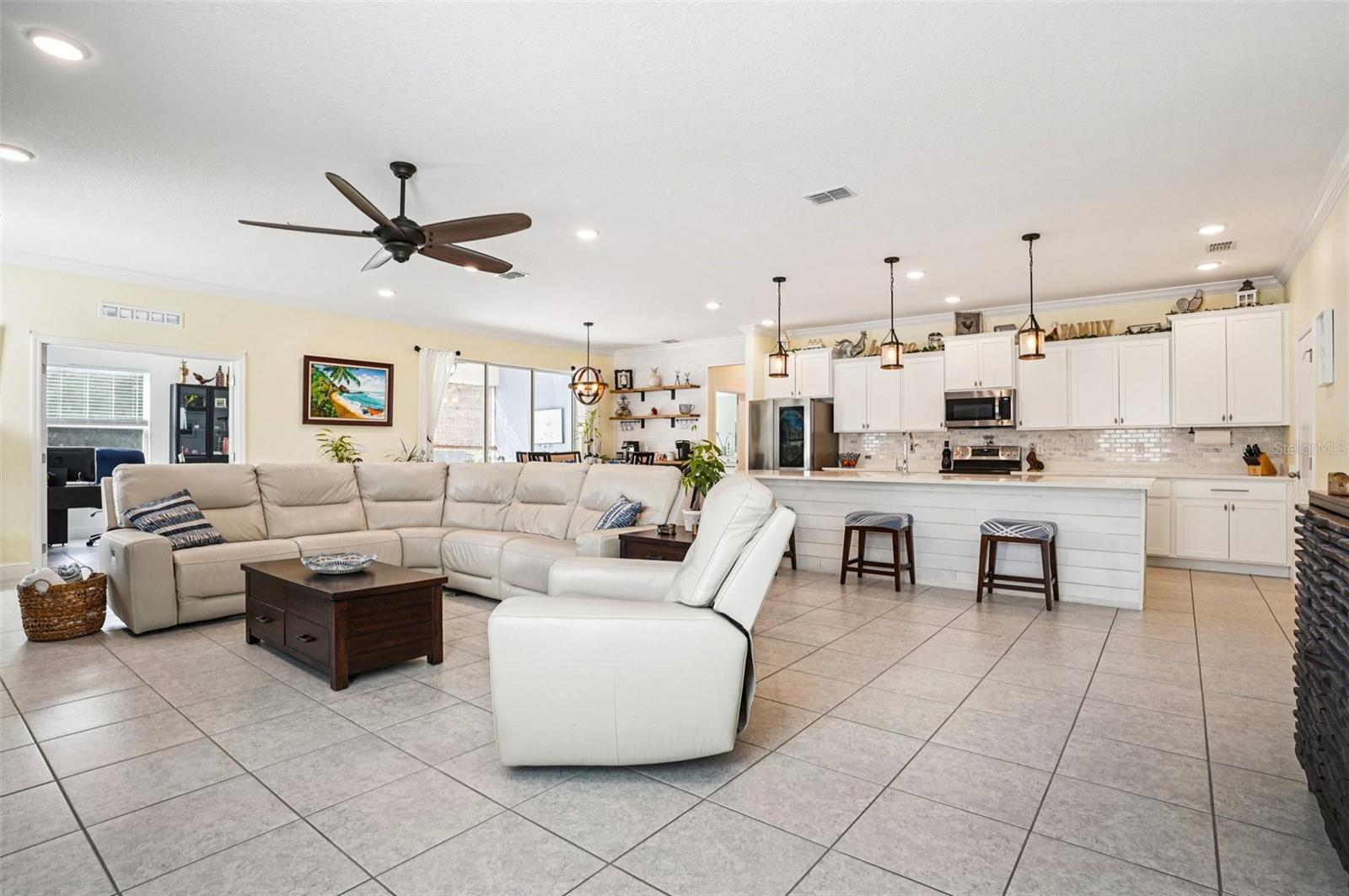 1813 FOREST GLEN DR