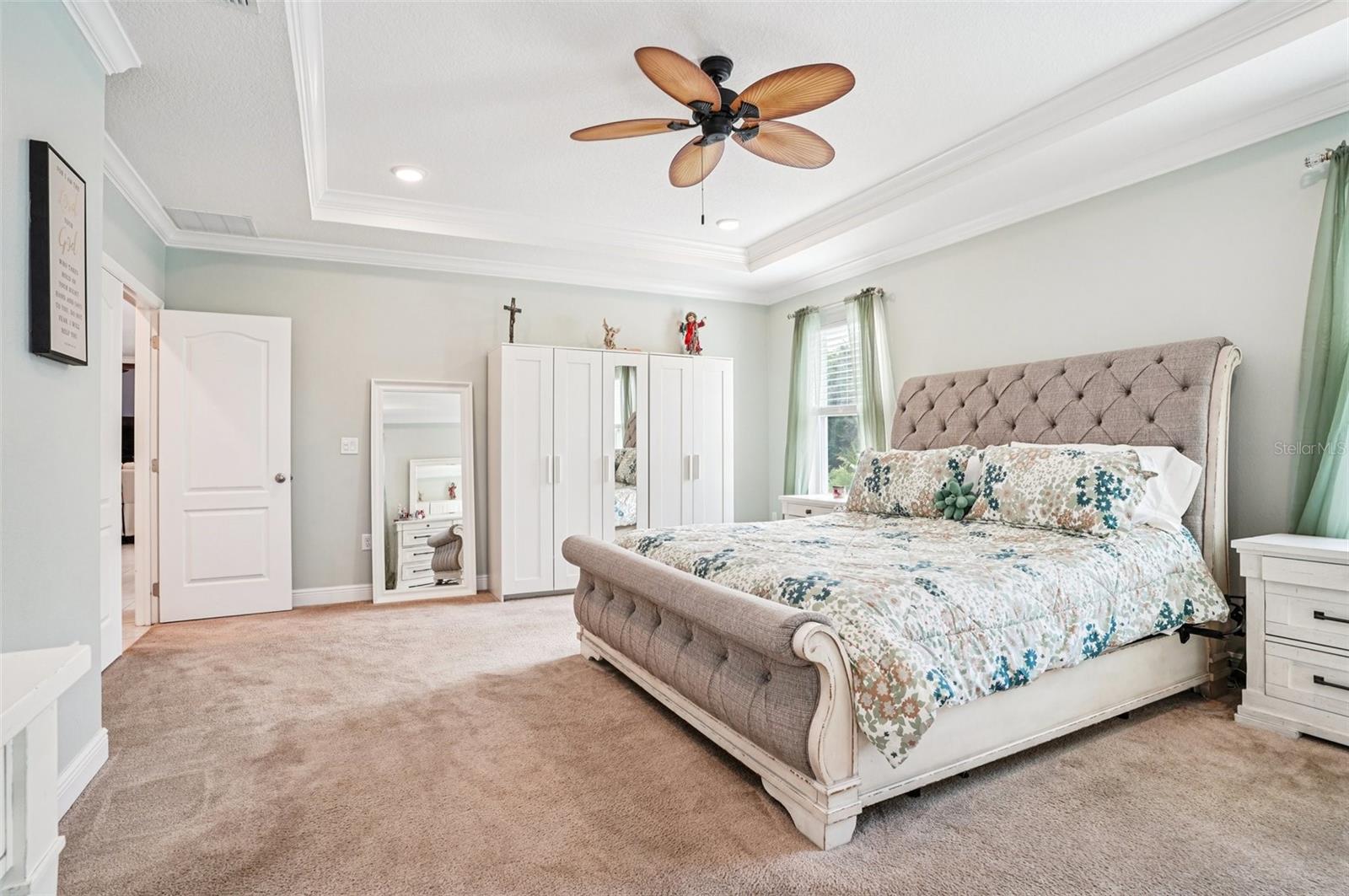 1813 FOREST GLEN DR