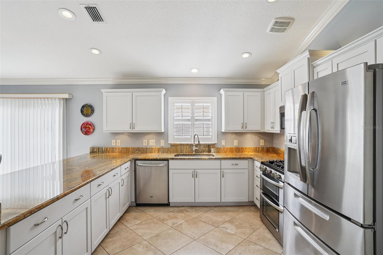 1868 DALTON DR