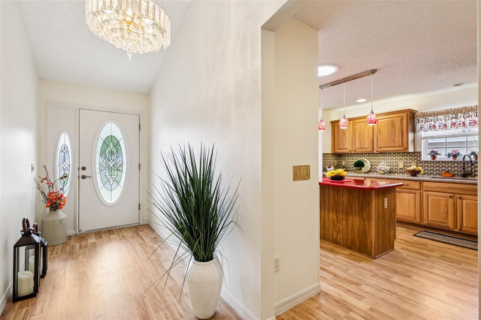 2762 MORVEN PARK WAY