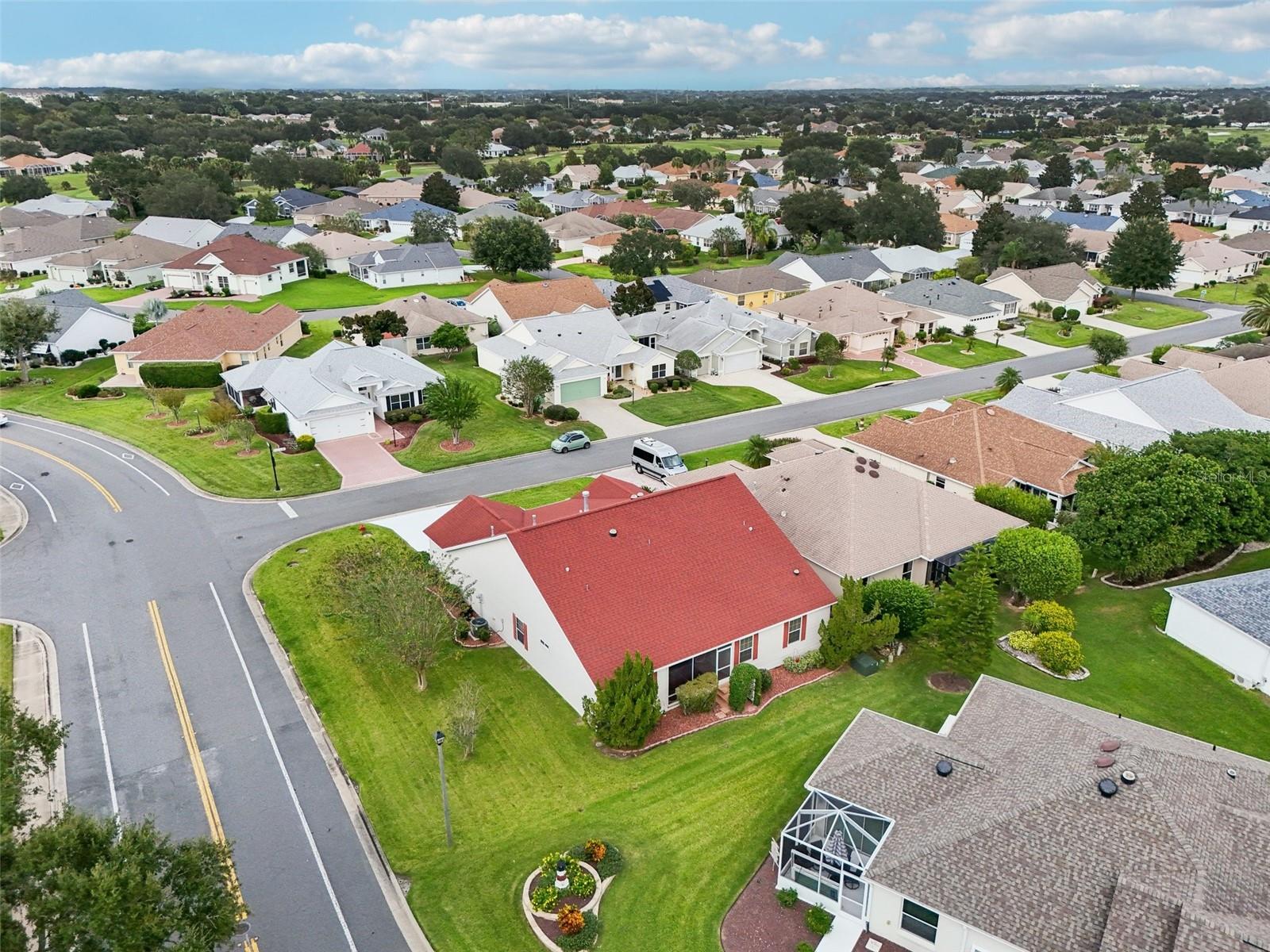 2762 MORVEN PARK WAY