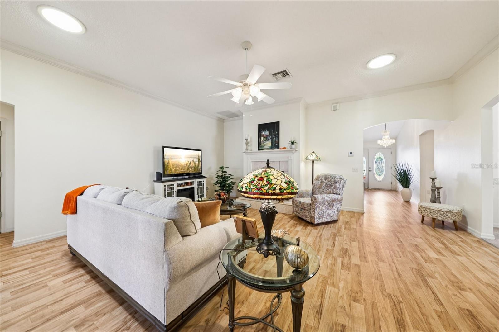 2762 MORVEN PARK WAY