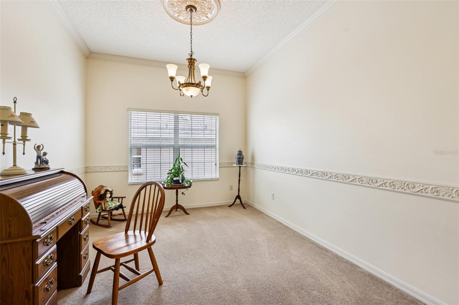 2762 MORVEN PARK WAY