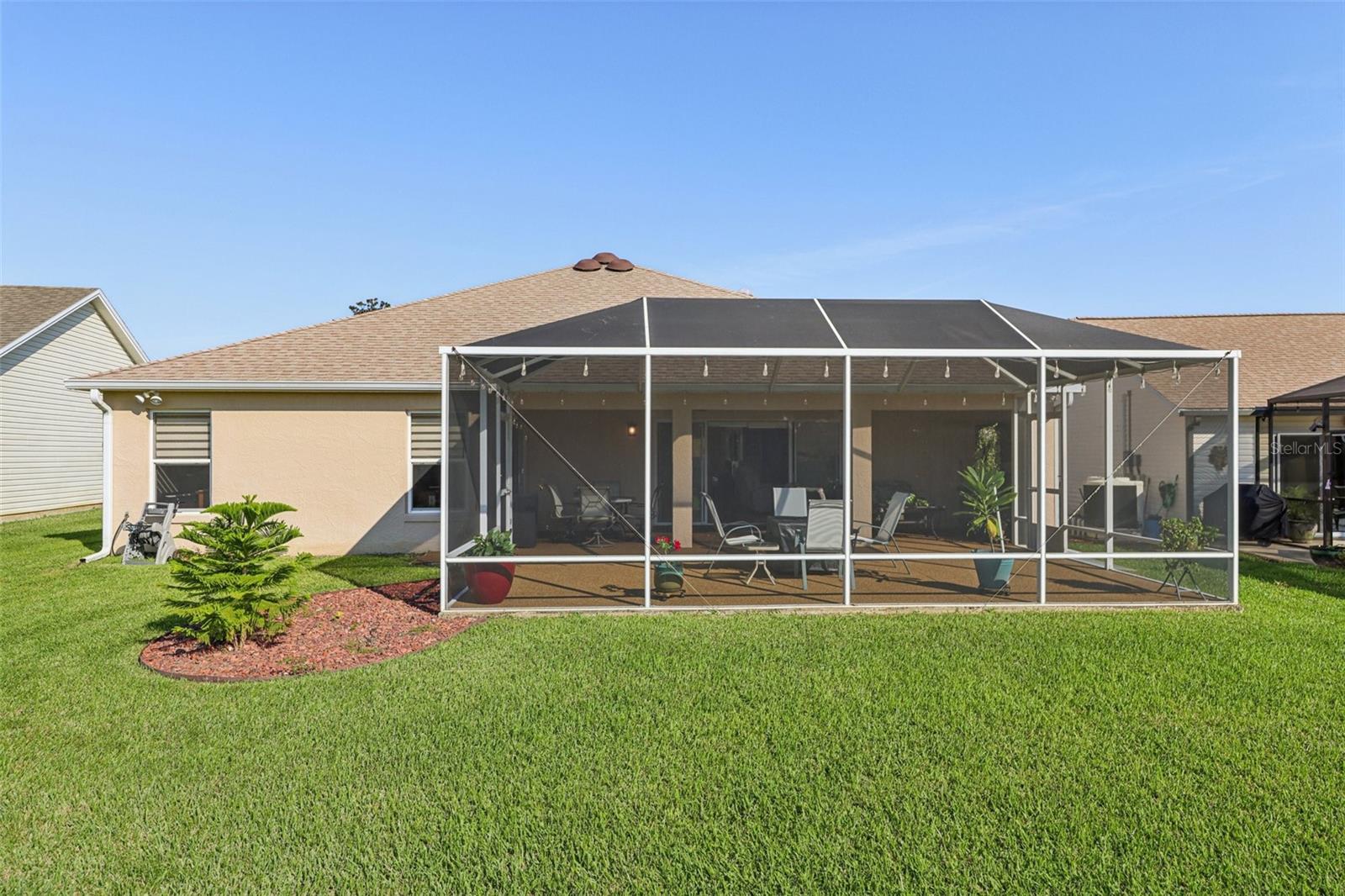 2012 SANTO DOMINGO DR