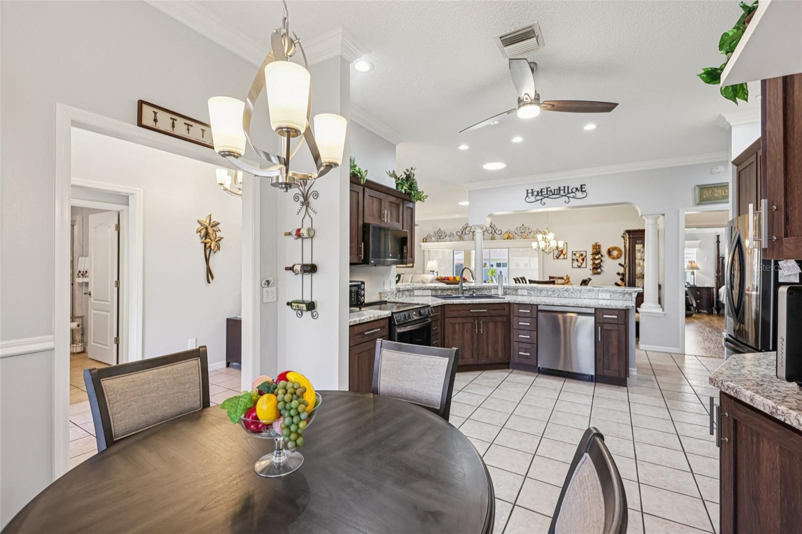 2012 SANTO DOMINGO DR