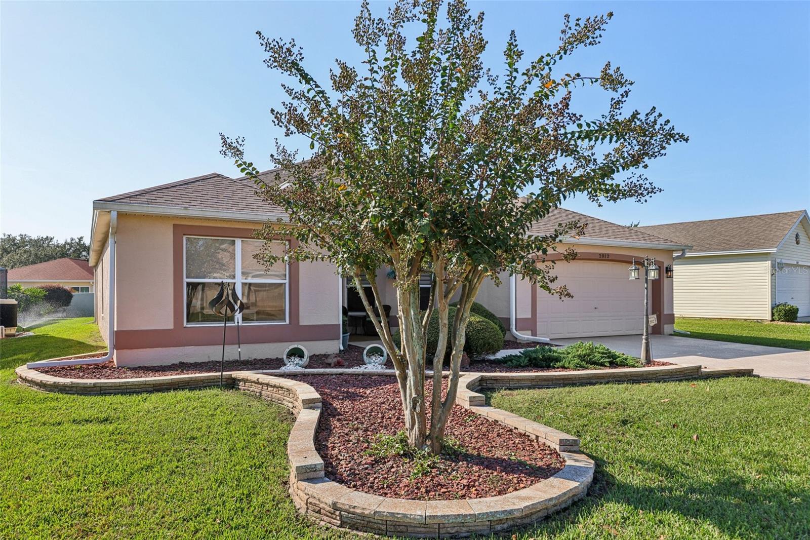 2012 SANTO DOMINGO DR