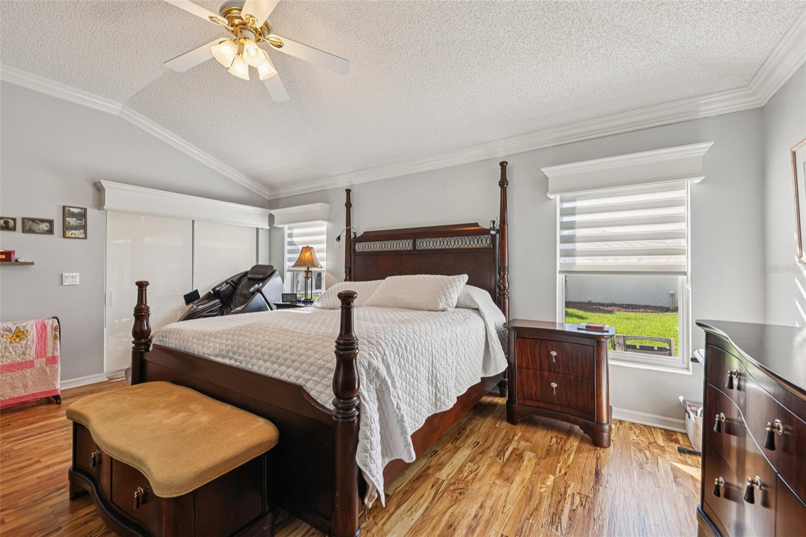 2012 SANTO DOMINGO DR