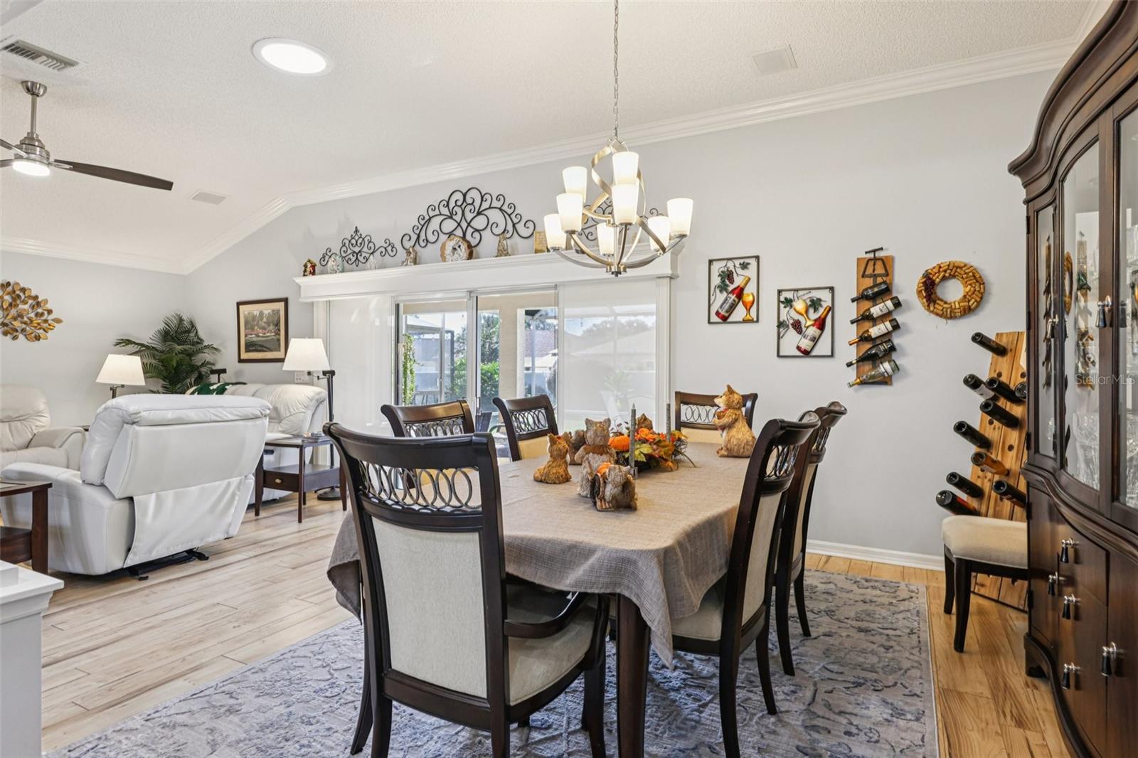 2012 SANTO DOMINGO DR