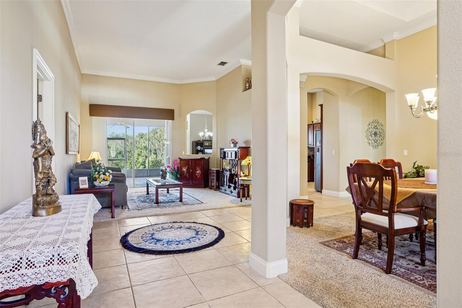 6114 TREMAYNE DR