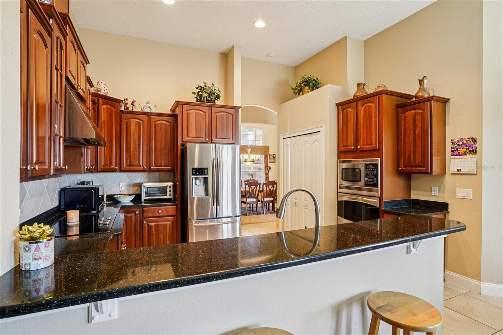 6114 TREMAYNE DR