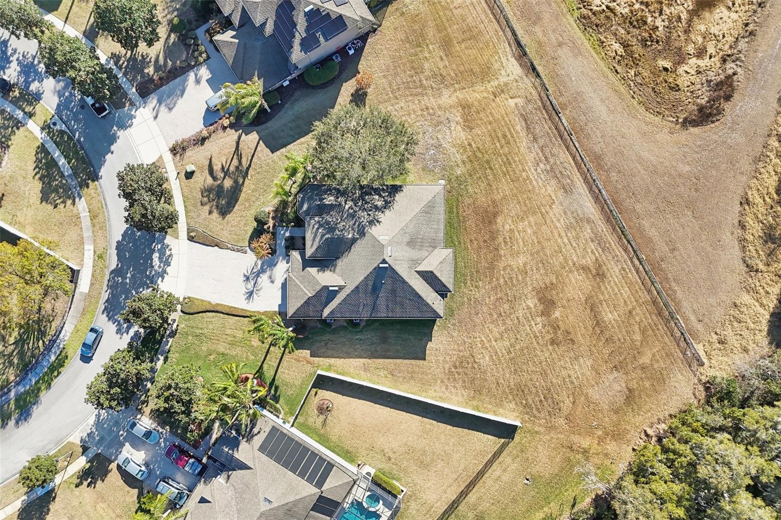 6114 TREMAYNE DR
