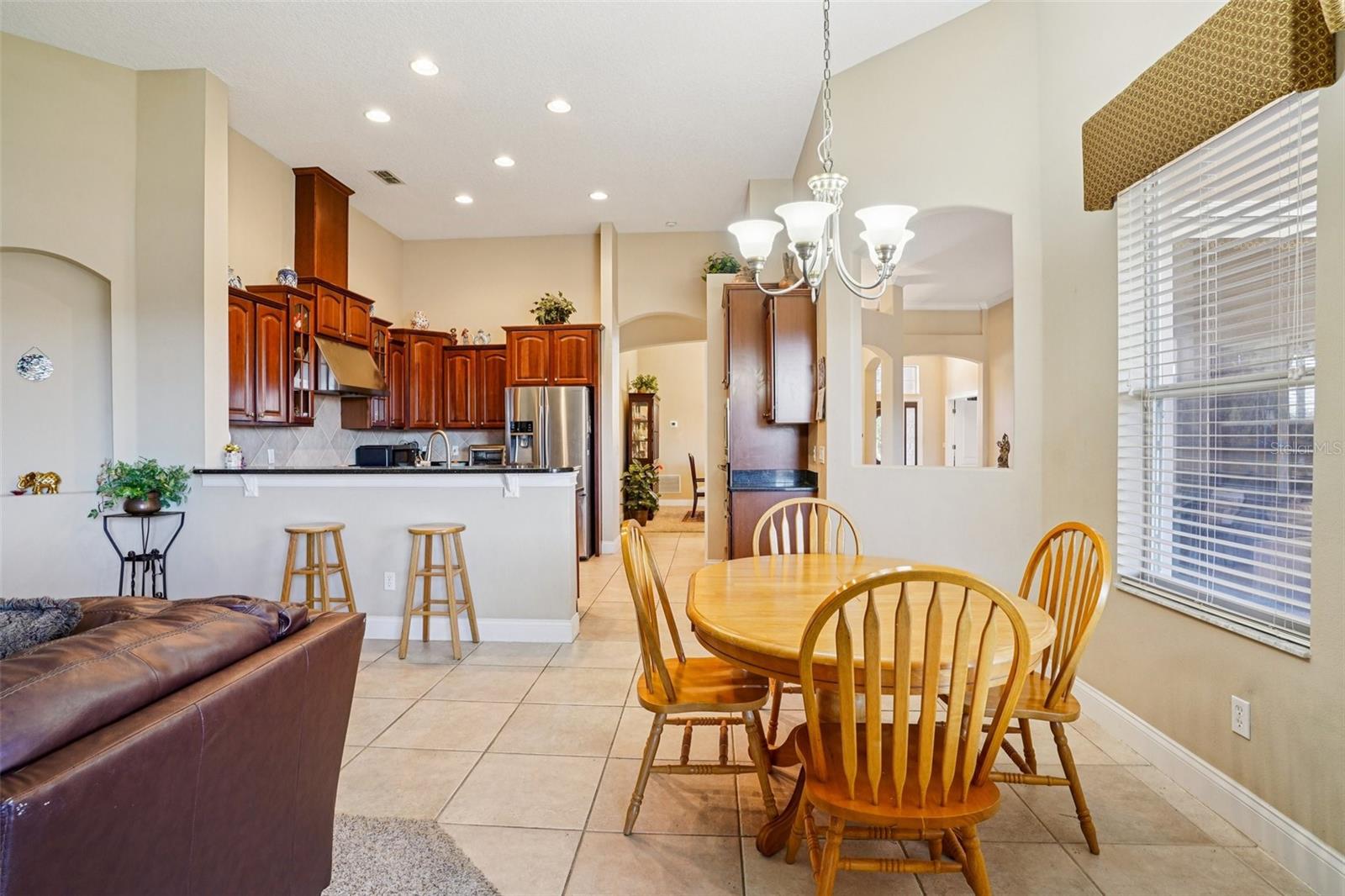 6114 TREMAYNE DR