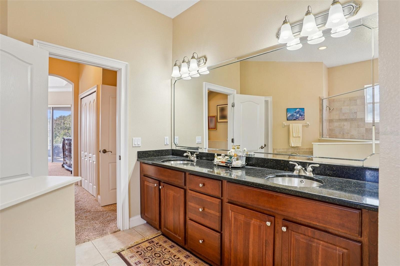 6114 TREMAYNE DR
