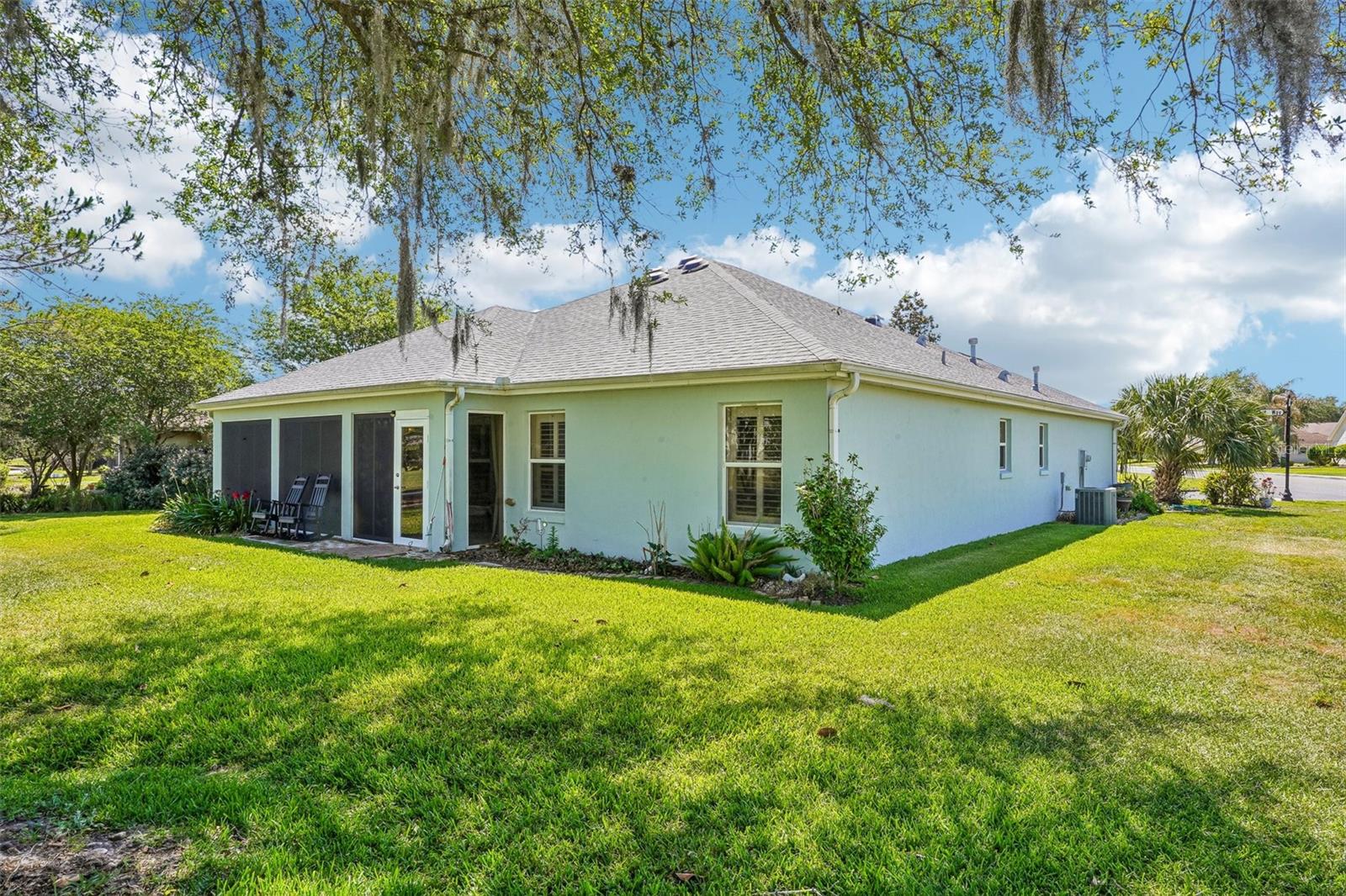 2837 GRANT WAY