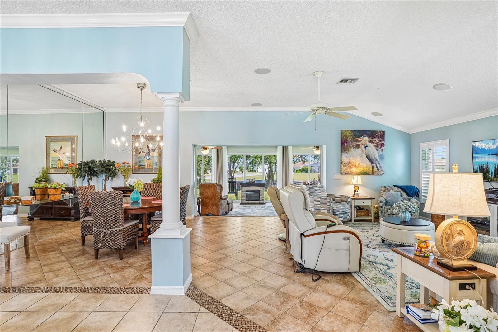 2837 GRANT WAY