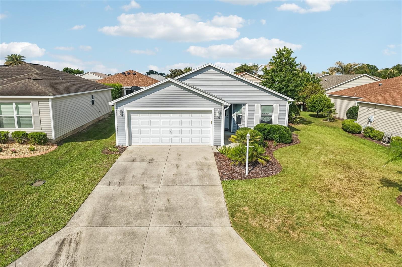 2408 CARRIAGE HILL WAY