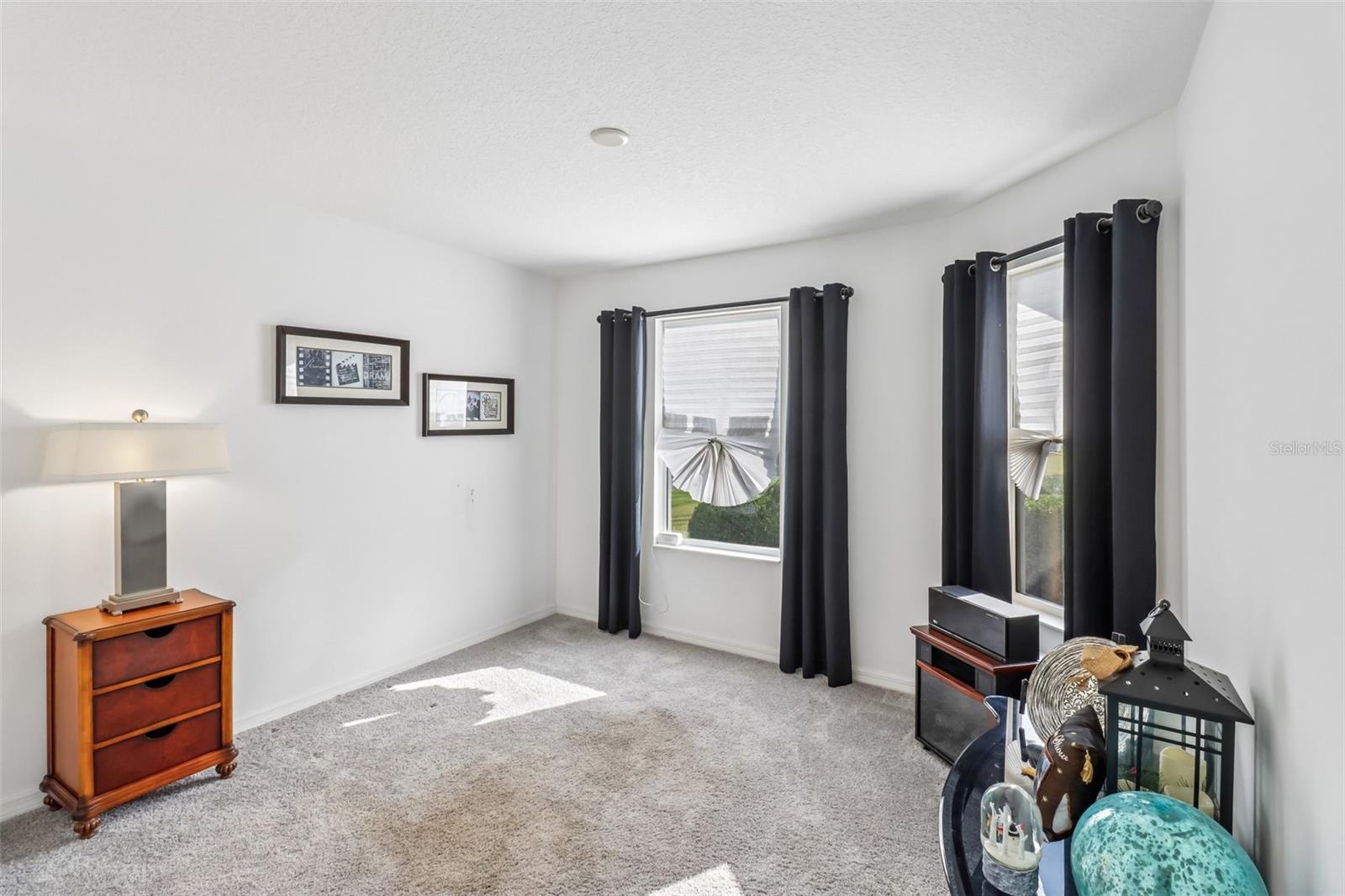 2408 CARRIAGE HILL WAY