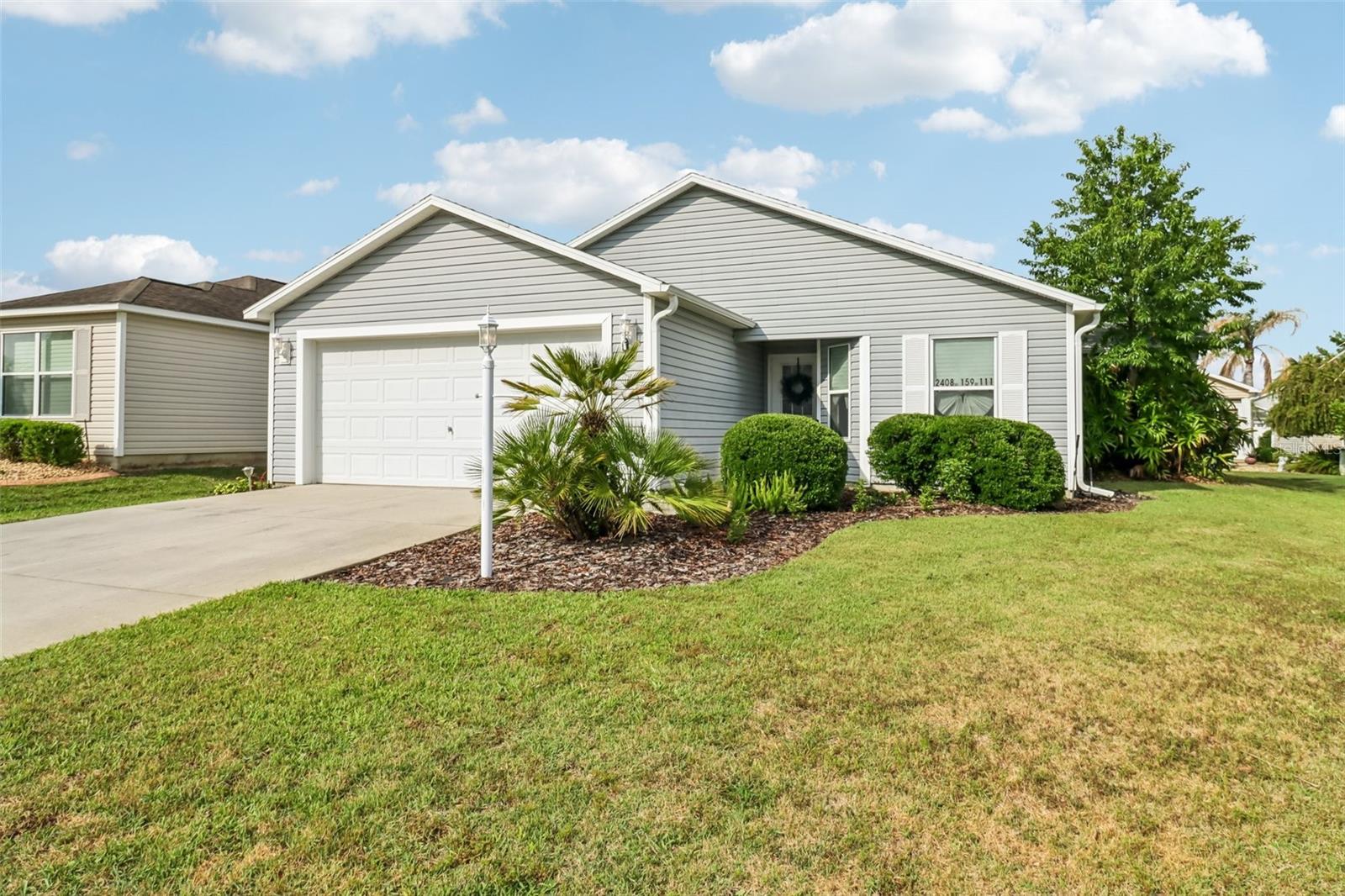2408 CARRIAGE HILL WAY