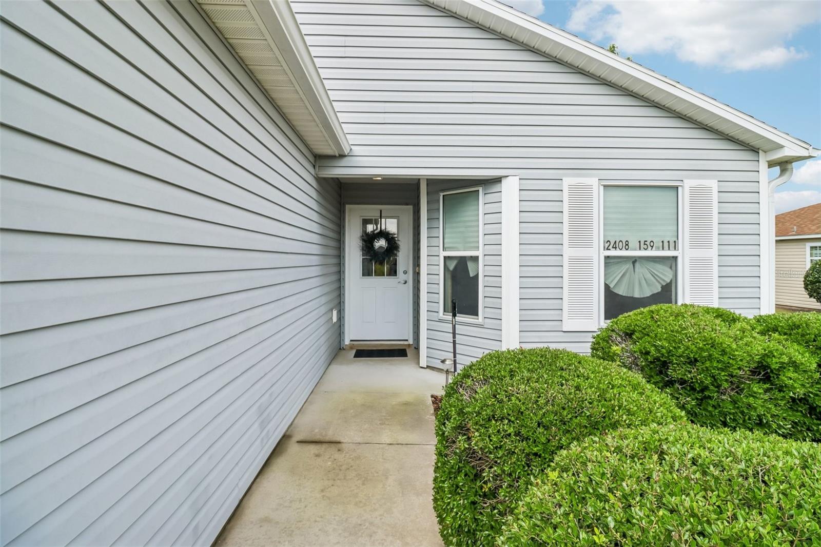 2408 CARRIAGE HILL WAY